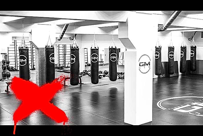 Зал борьбы и ММА ``Клуб Единоборств GM GYM``